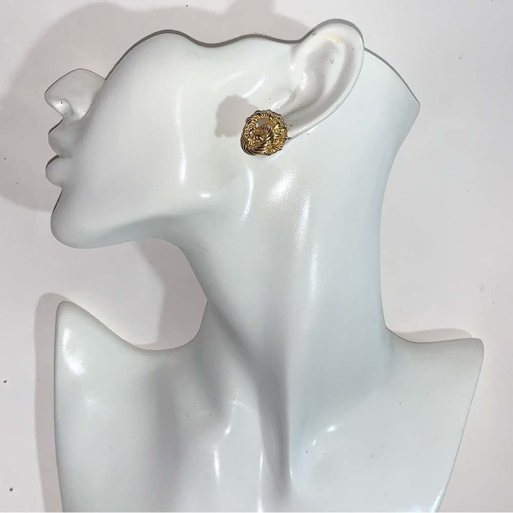 vintage CHRISTIAN DIOR 14k yellow gold plated ROPE KNOT stud post EARRINGS - Picture 8 of 10